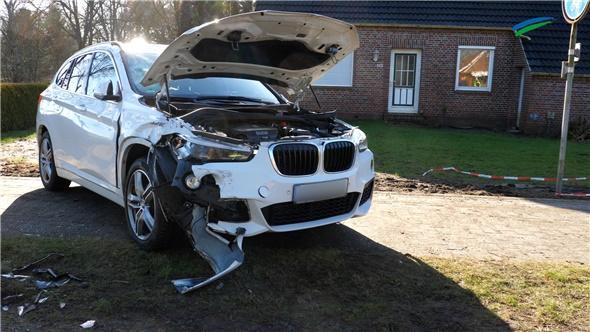 Neufirrel: Zwei Autos zusammengestoßen