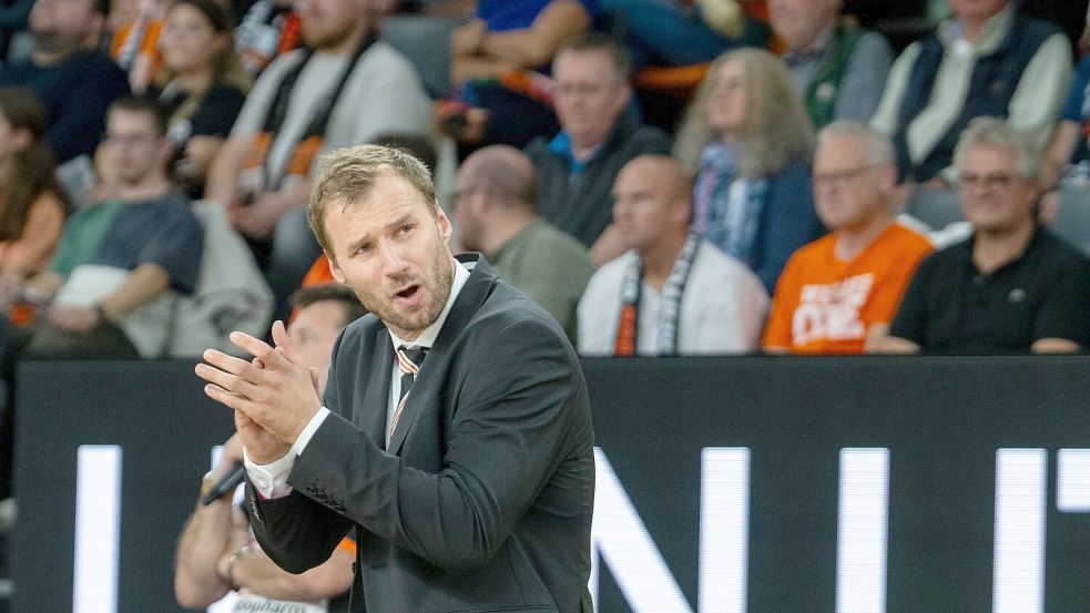 Ulms Trainer Anton Gavel wird mit Bamberg in Verbindung gebracht. Foto: Stefan Puchner/dpa