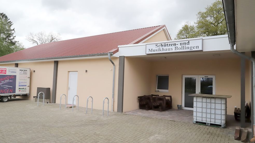 Die Schießsportanlage der Schützenkameradschaft „Friesenkönig Radbod“ Bollingen-Bibelte wird eingeweiht. Foto: Passmann