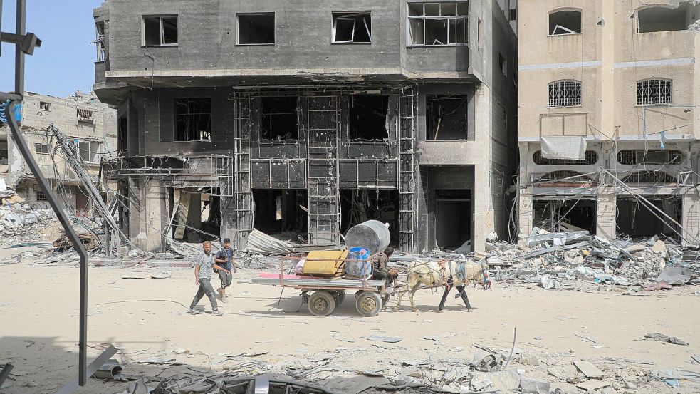 Zerstörung überall: Bis Ende Februar wurden nach Angaben des UN-Satellitenzentrums mehr als 31.000 Gebäude zerstört. Foto: Rizek Abdeljawad/XinHua/dpa
