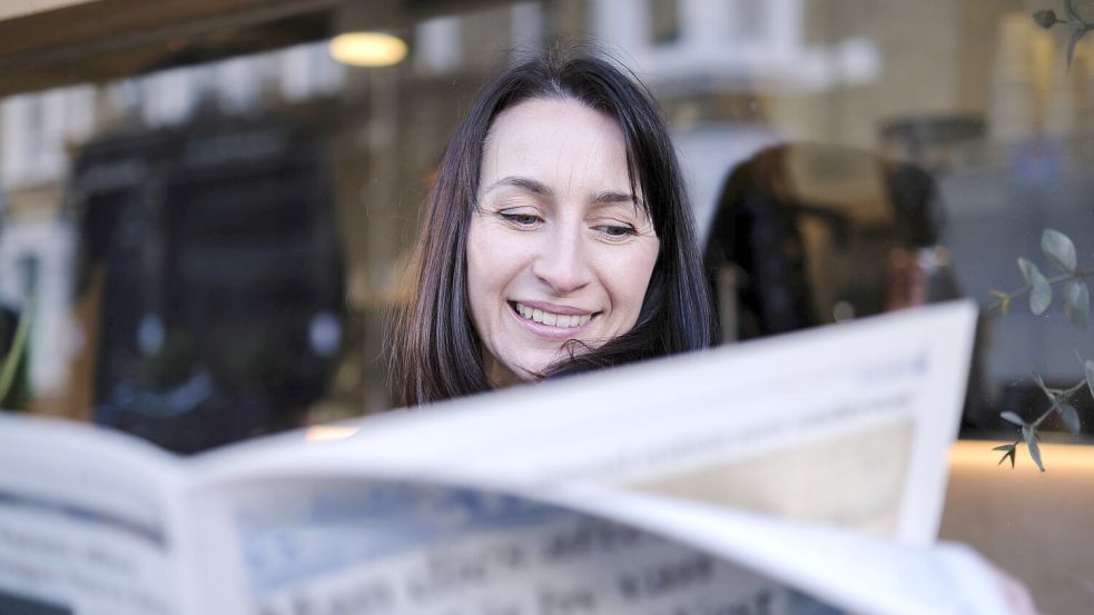 Wie häufig wird noch die gedruckte Zeitung gelesen? Foto: IMAGO/Westend61