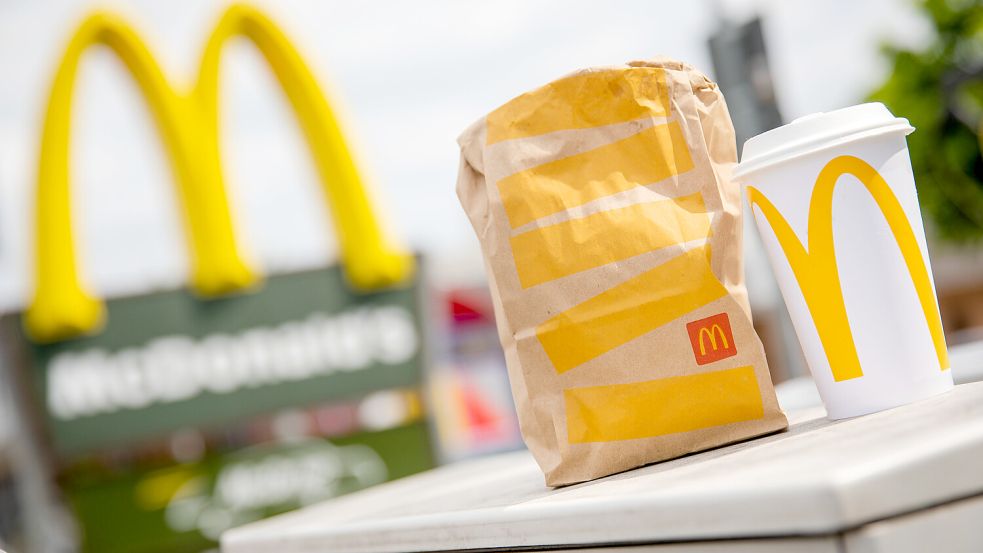 Bis auf weiteres wird man in Moormerland kein Big-Mac-Menü kaufen können. Foto: Christoph Schmidt/dpa