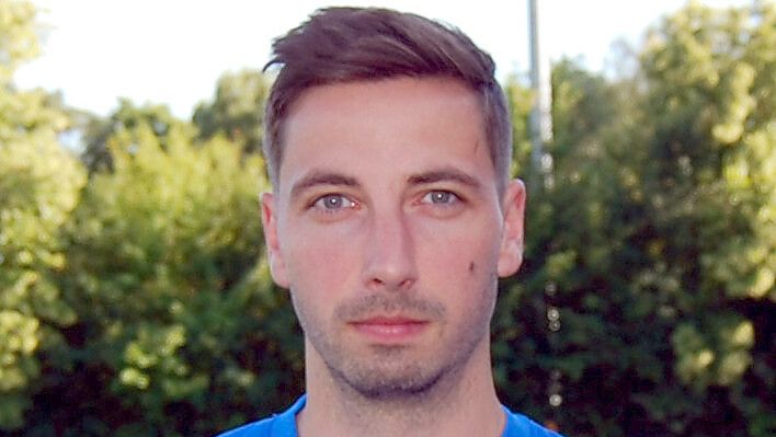 Eric Bruns traf mit dem Außenrist sehenswert zum 1:0. Foto: Reemts