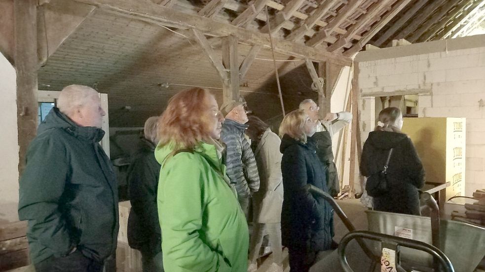 Der historische Gulfhof konnte besichtigt werden. Die Umbauarbeiten haben bereits begonnen. Foto: Scherzer