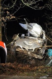 Schwerer Unfall auf der B 436 - Bild 2