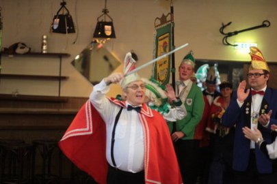Osterfehner feiern Karneval - Bild 3
