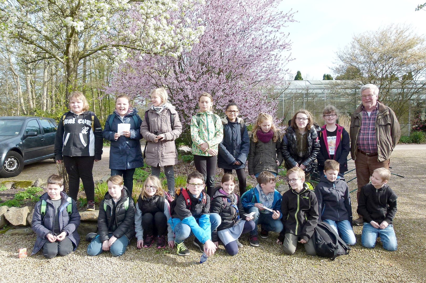 Grundschüler lernten viel über Stauden - Bild 4