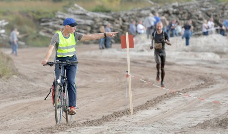 „Vull-wat-Manns-Loop“ in Logabirum - Bild 15