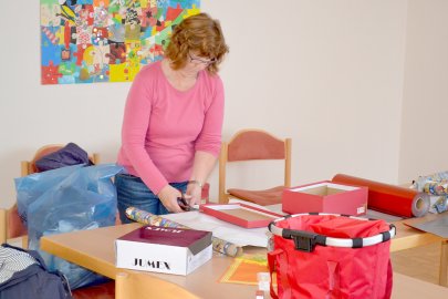 Schuhkartons, die arme Kinder glücklich machen - Bild 4
