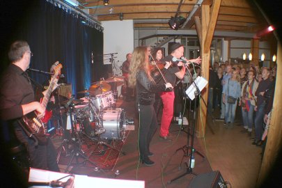 „Zebu & The Gnus“ rockte in Friesoythe - Bild 3