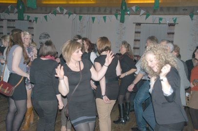 Frisia Völlenerkönigsfehn feierte sein Vereinsfest - Bild 4