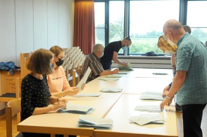 Jemgums Bürgermeister im Amt bestätigt - Bild 2