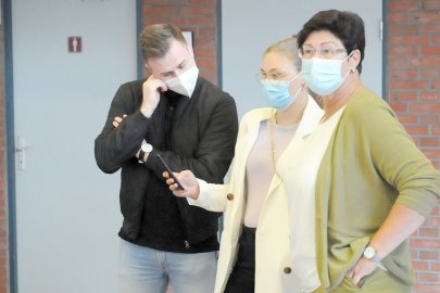 Jemgums Bürgermeister im Amt bestätigt - Bild 3