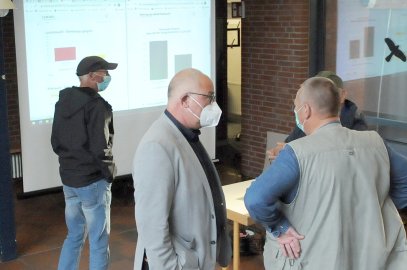 Jemgums Bürgermeister im Amt bestätigt - Bild 4