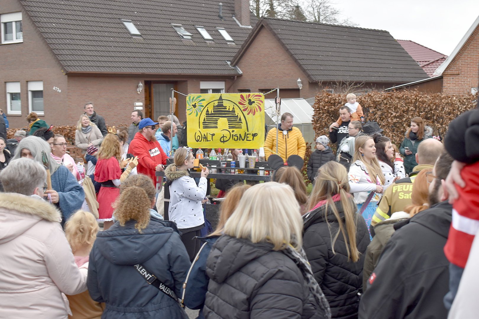 Karnevalsumzug durch Ramsloh - Bild 10