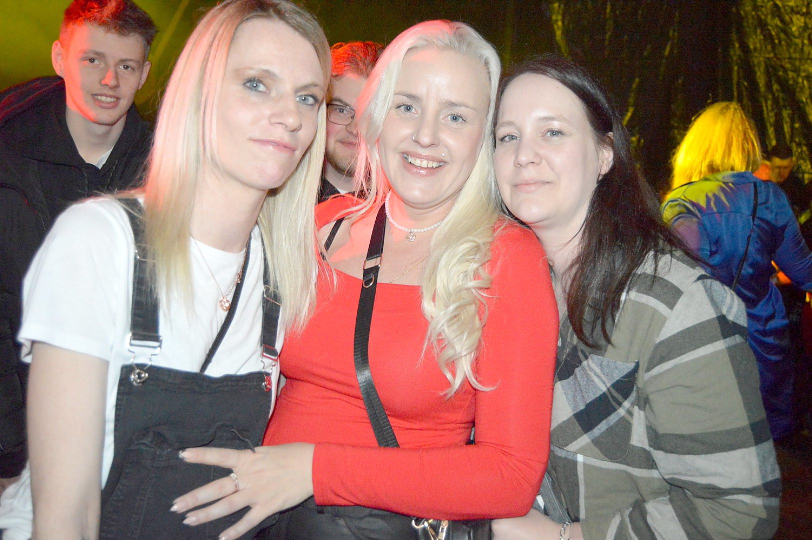 Tanzparty in Idafehn - Bild 1