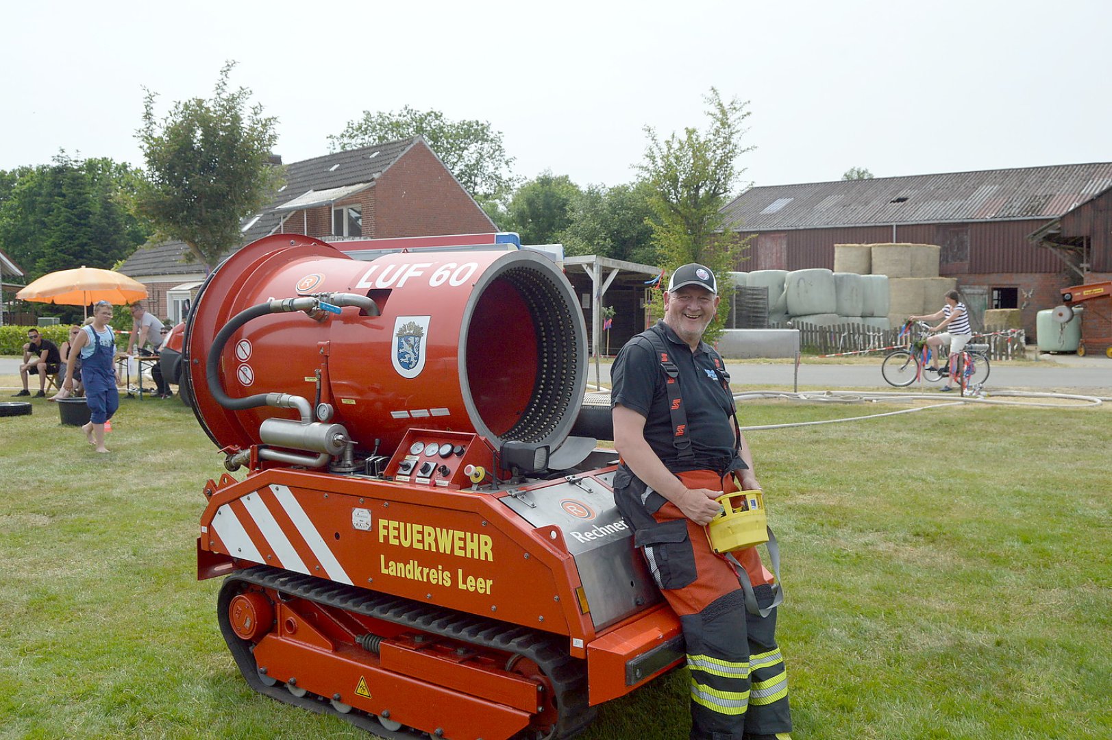 Feuerwehr- und Familientag in Holte - Bild 35