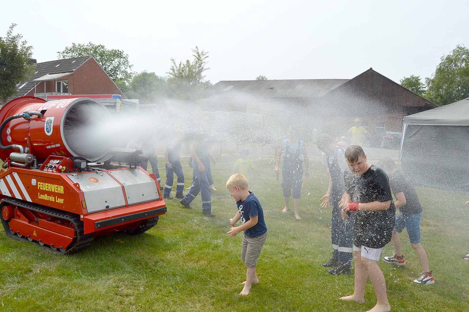 Feuerwehr- und Familientag in Holte - Bild 39