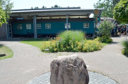 Tanz am Gleis in Ostrhauderfehn - Bild 2