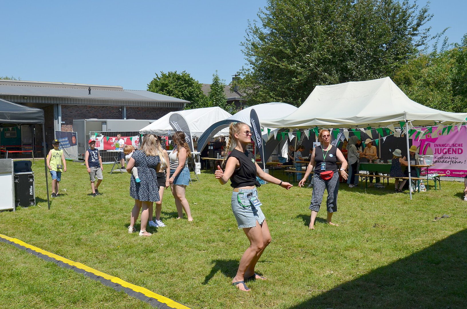 Tanz am Gleis in Ostrhauderfehn - Bild 10