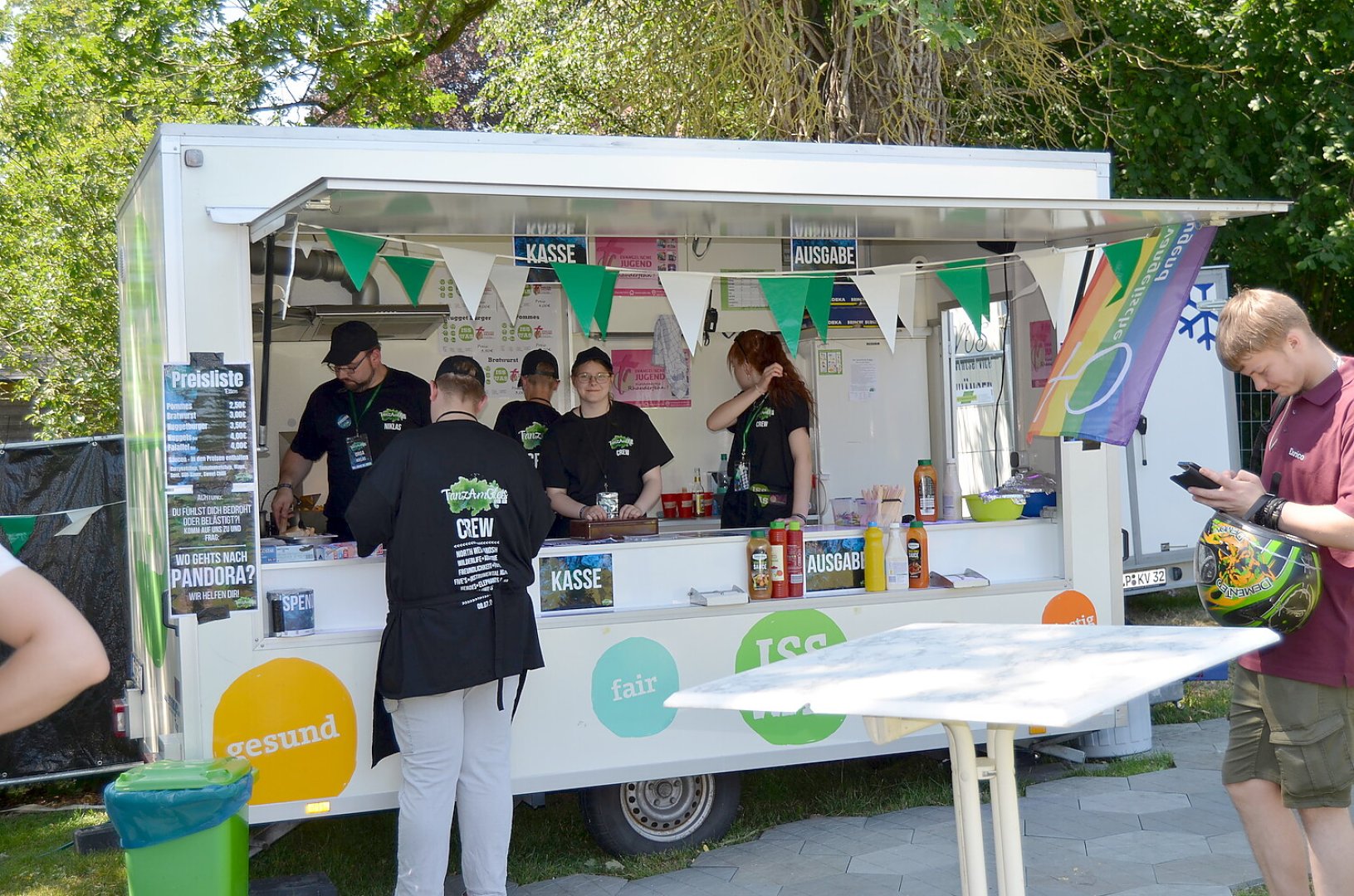 Tanz am Gleis in Ostrhauderfehn - Bild 13