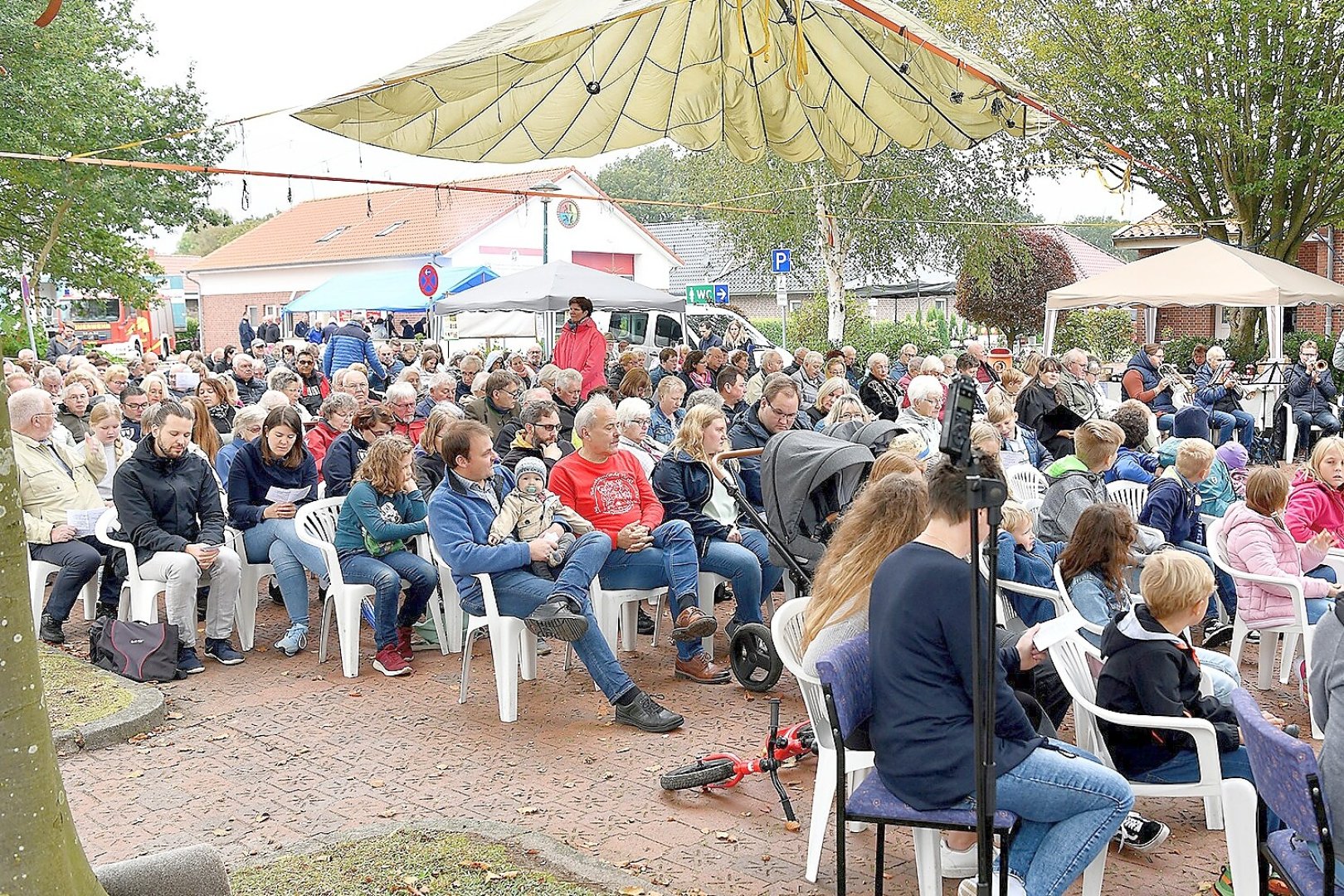 Jubiläumsfest in Schwerinsdorf - Bild 1