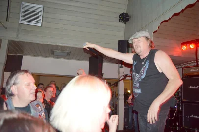 Dirty Deeds im Marienheil - Bild 19