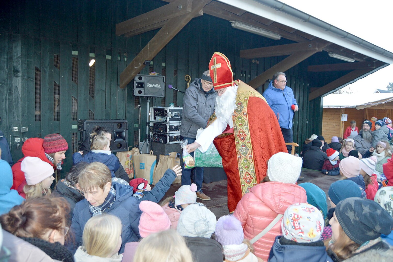 Mühlenverein Hahnentange hatte zum Weihnachtsmarkt eingeladen - Bild 34