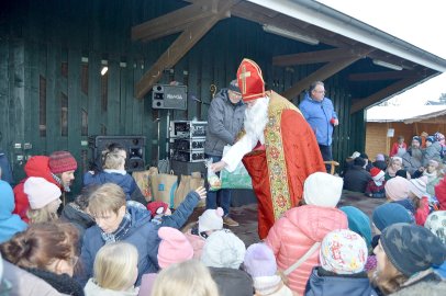 Mühlenverein Hahnentange hatte zum Weihnachtsmarkt eingeladen - Bild 34
