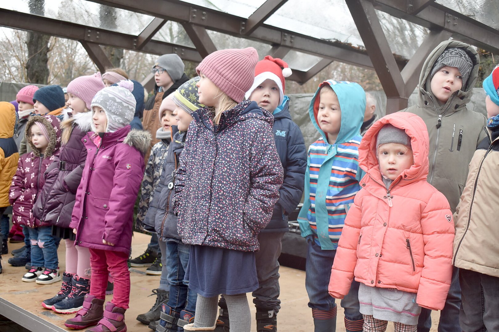 Weihnachtsmarkt in Ostrhauderfehn eröffnet - Bild 5
