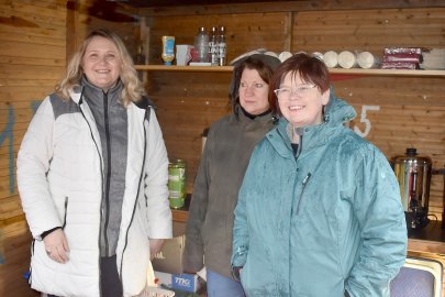 Weihnachtsmarkt in Ostrhauderfehn eröffnet - Bild 13
