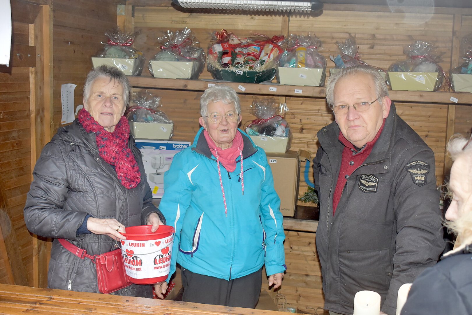Weihnachtsmarkt in Ostrhauderfehn eröffnet - Bild 15