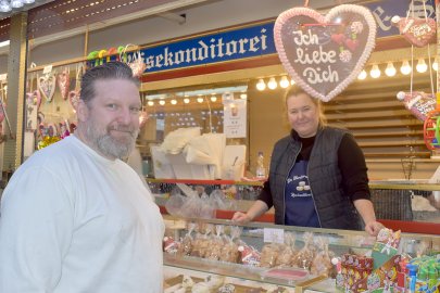 Weihnachtsmarkt in Ostrhauderfehn eröffnet - Bild 16