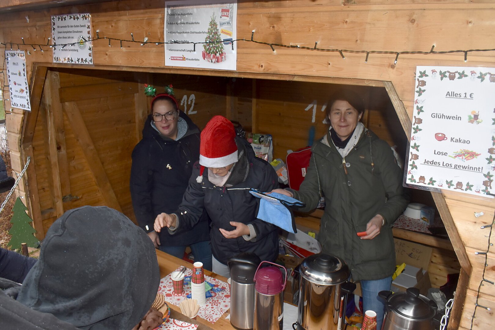 Weihnachtsmarkt in Ostrhauderfehn eröffnet - Bild 20