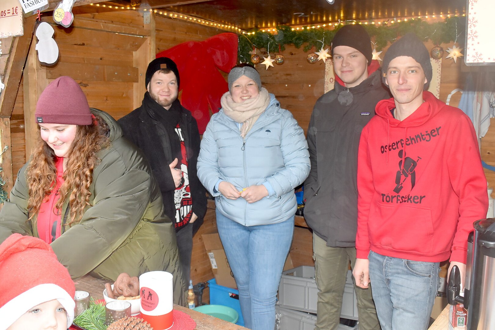 Weihnachtsmarkt in Ostrhauderfehn eröffnet - Bild 27