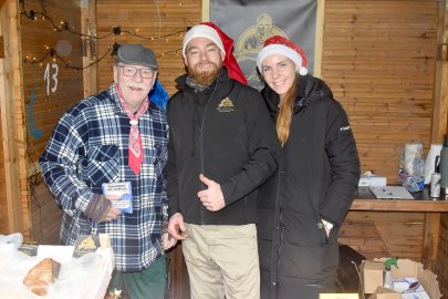Weihnachtsmarkt in Ostrhauderfehn eröffnet - Bild 31