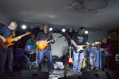 Feeling Floyd spielte bei Plümer - Bild 4
