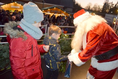 Weihnachmarkt in Flachsmeer - Bild 37