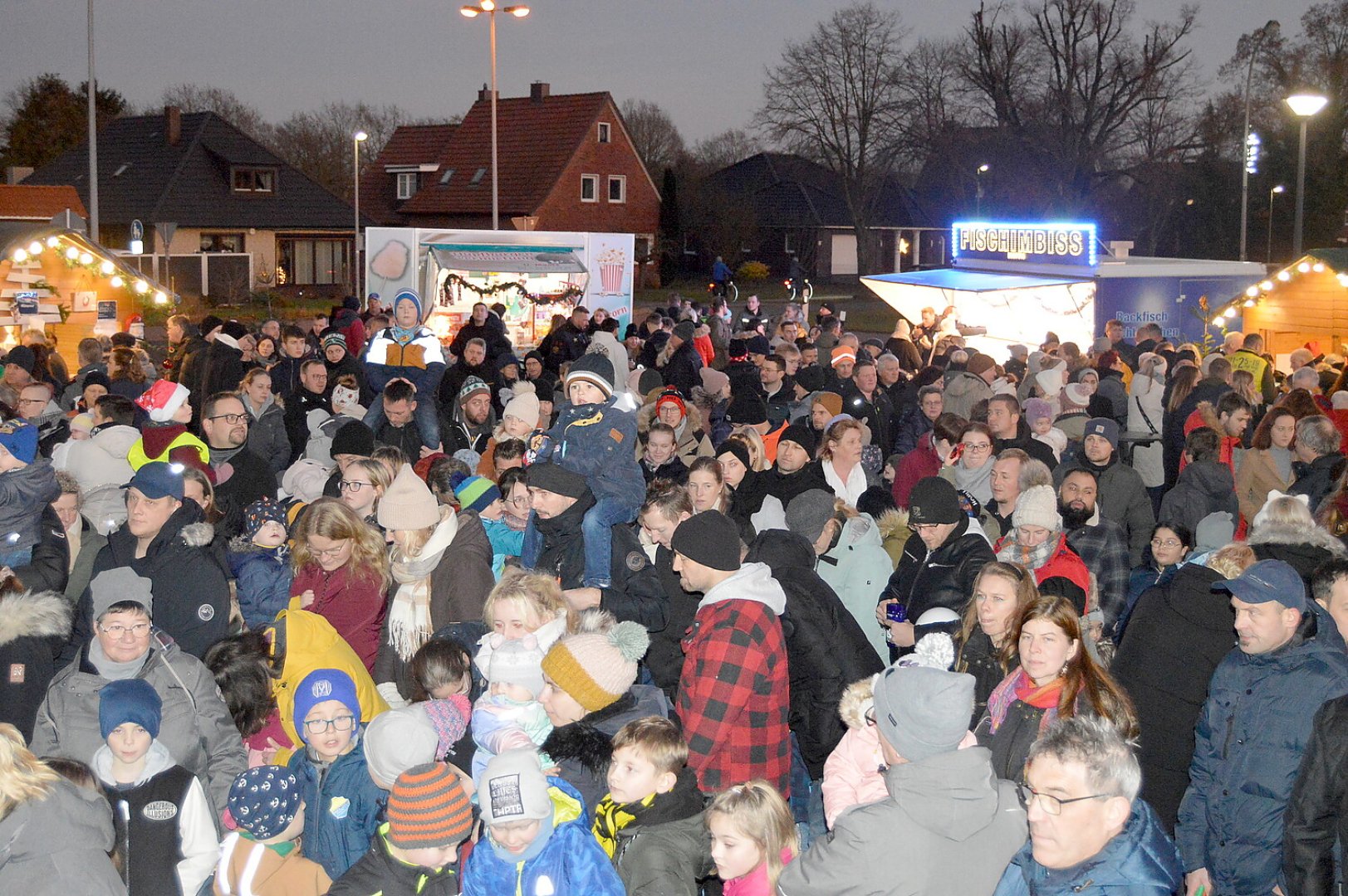 Weihnachmarkt in Flachsmeer - Bild 42