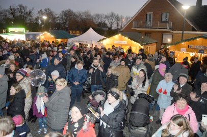 Weihnachmarkt in Flachsmeer - Bild 49