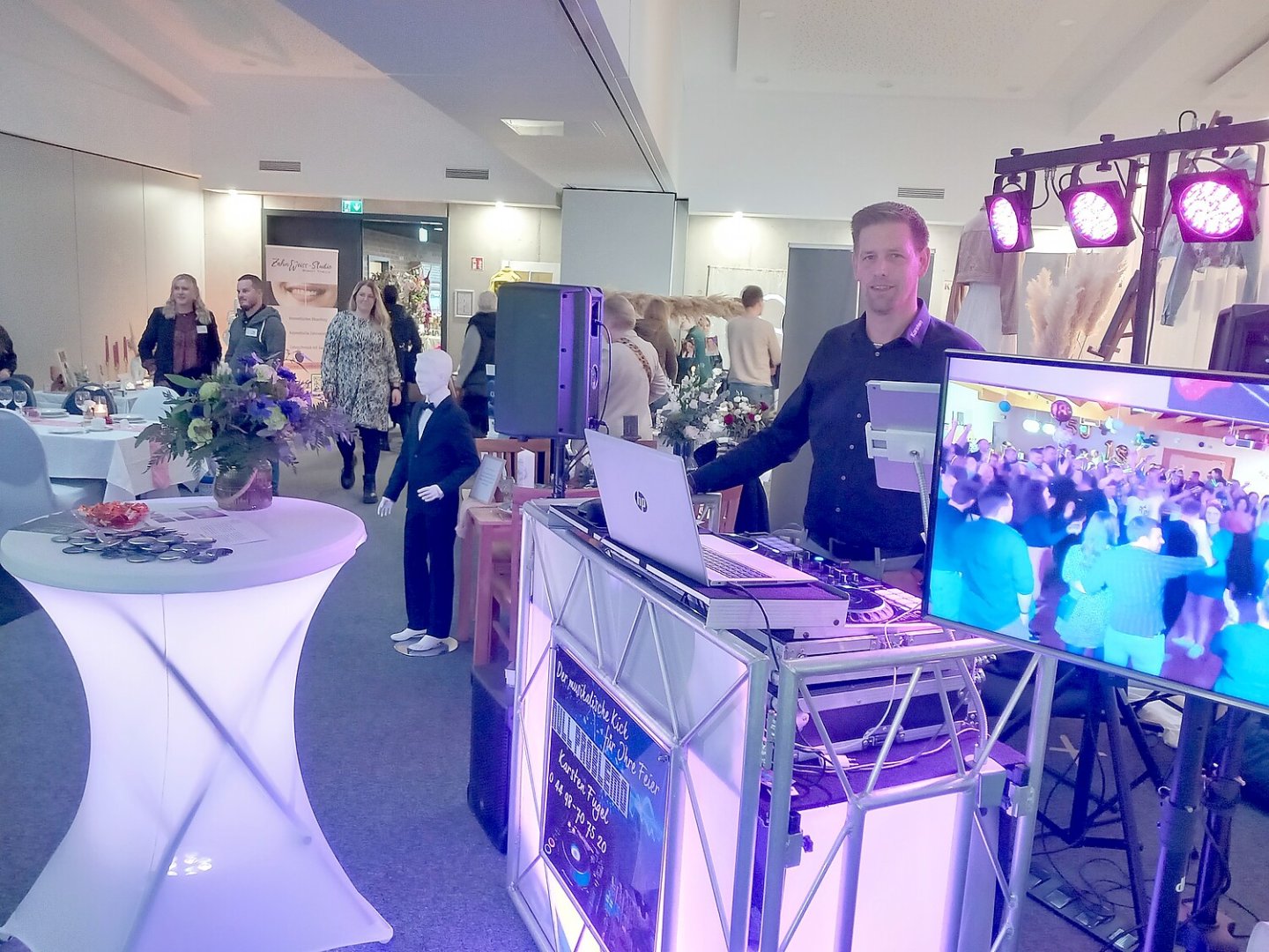 Eventmesse im Vereinsheim in Ostrhauderfehn - Bild 4