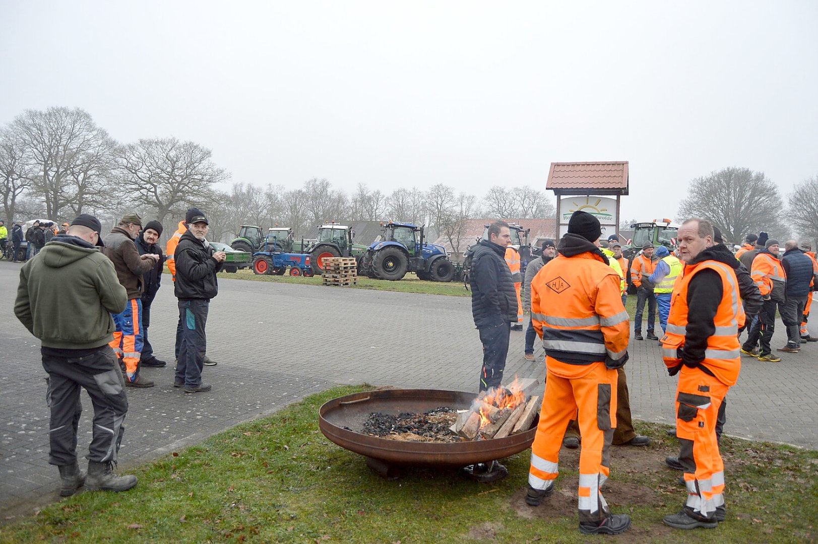 Bauernprotest in Großwolde - Bild 11