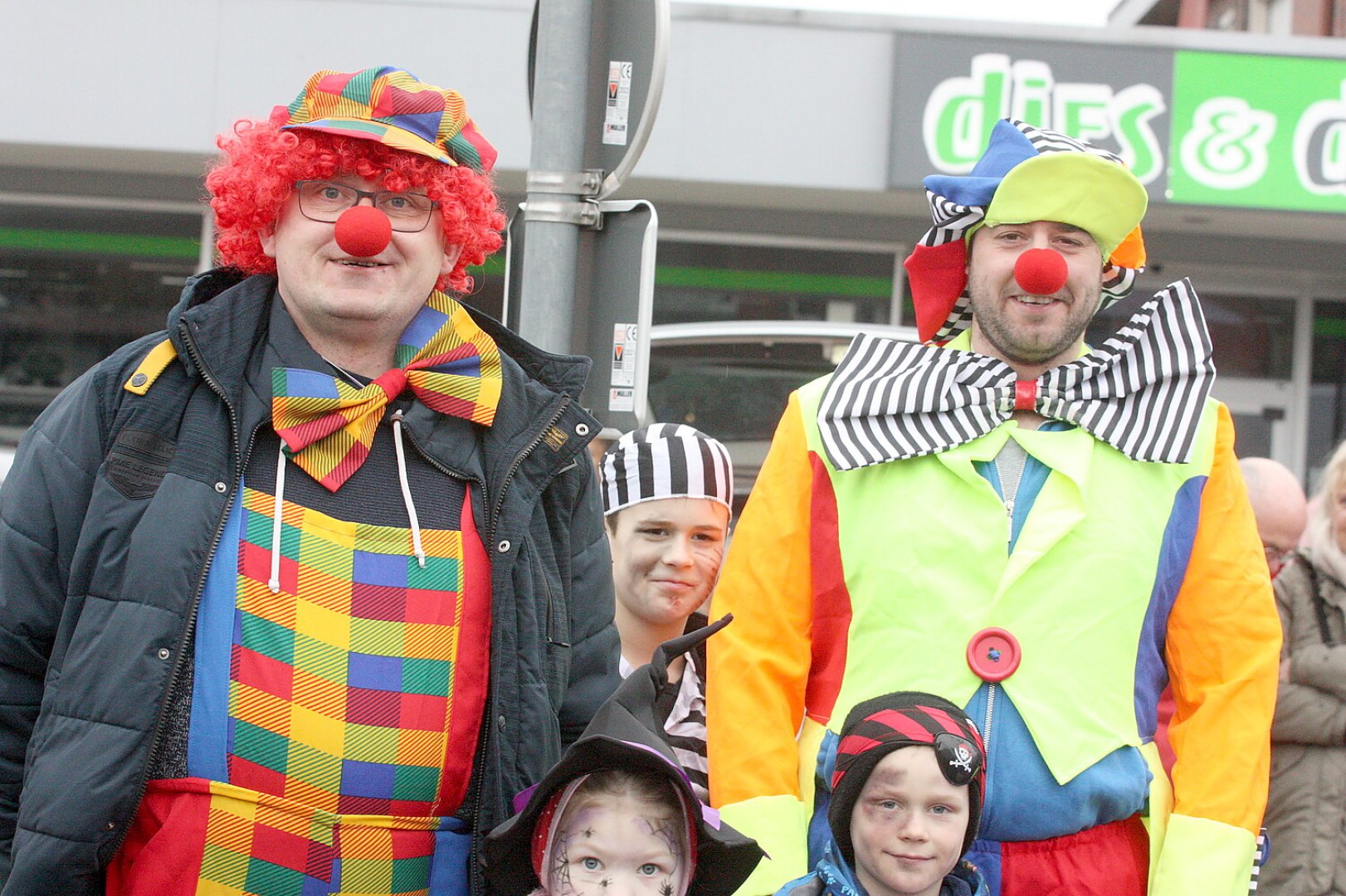 Tausende beim Karnevalsumzug in Ramsloh - Bild 23