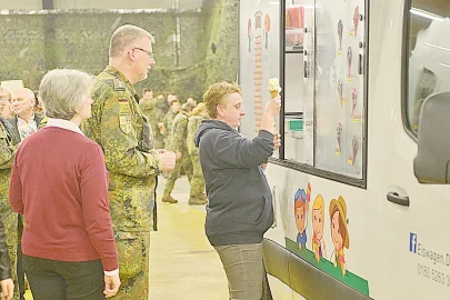 Traditionelles Grünkohlessen bei der Bundeswehr in Leer - Bild 14