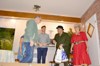 Theatergruppe Ihren feierte Premiere - Bild 7
