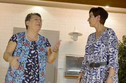 Theatergruppe Ihren feierte Premiere - Bild 24