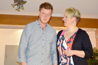 Theatergruppe Ihren feierte Premiere - Bild 36