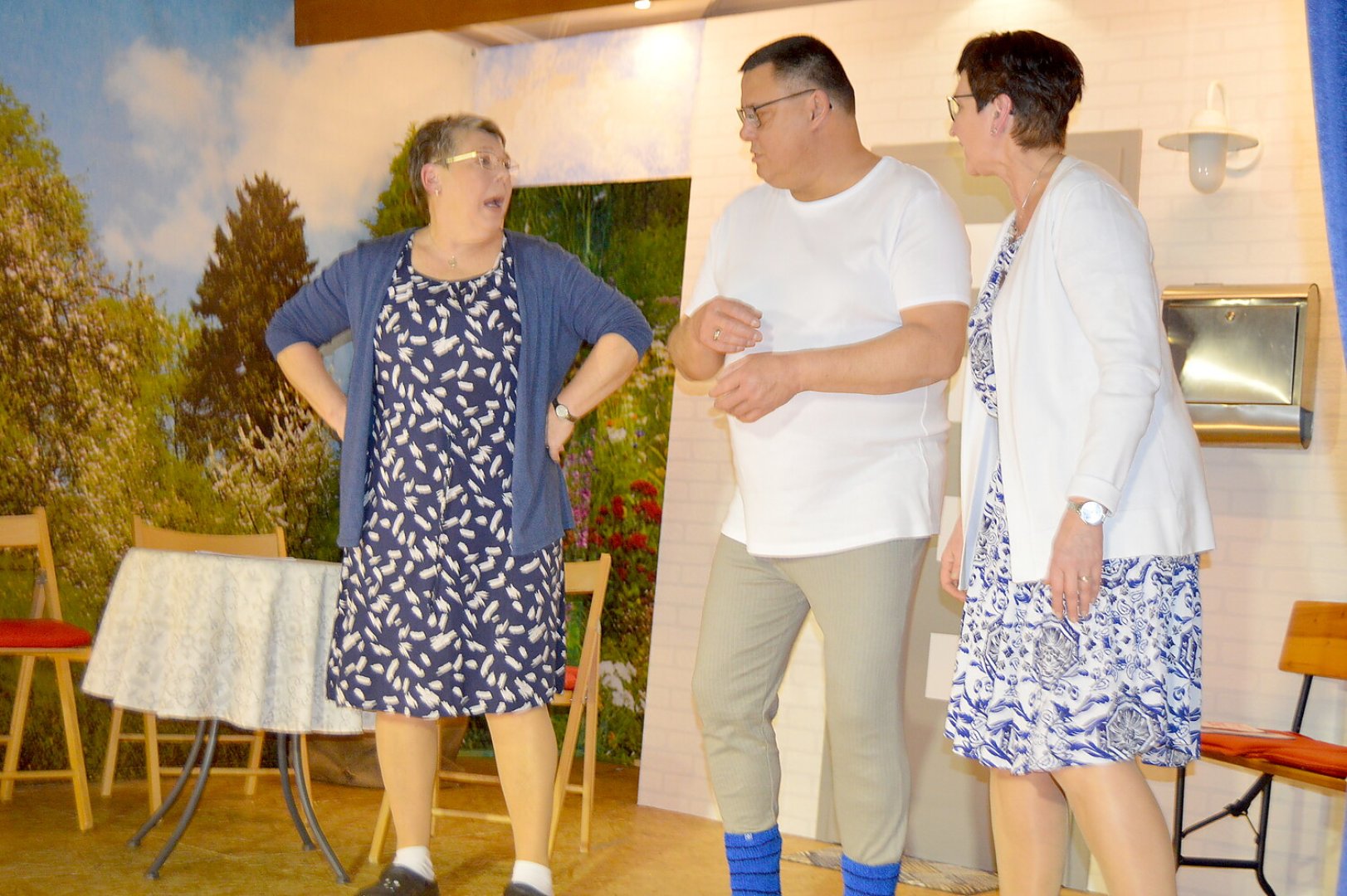 Theatergruppe Ihren feierte Premiere - Bild 62