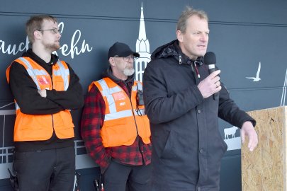 Bilder von der Kundgebung In Rhauderfehn - Bild 10