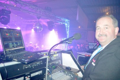 Ausgelassene Stimmung auf der Scheunenfete - Bild 42